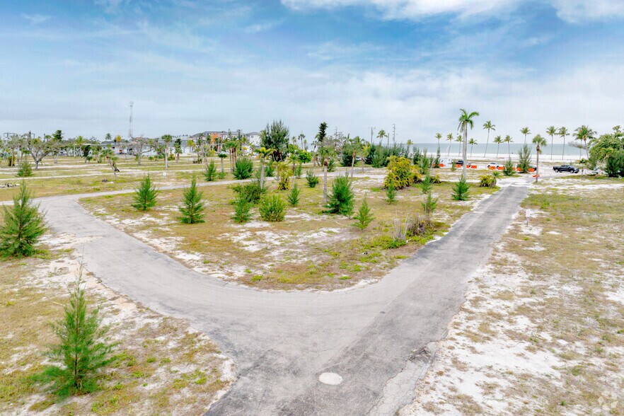 More Photos Of 2945 Estero Blvd, Fort Myers Beach Land For Sale
