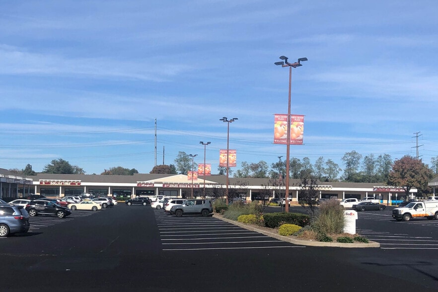 Primary Photo Of 275 ROUTE 25A, Miller Place Unknown For Lease