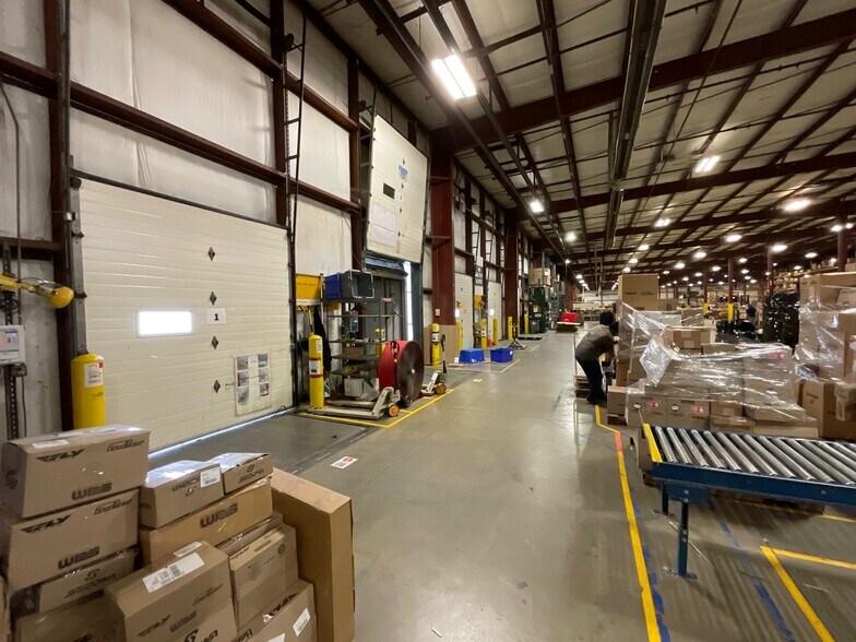More Photos Of 902 H.L. Thompson Jr. Dr, Ashley Distribution For Sale