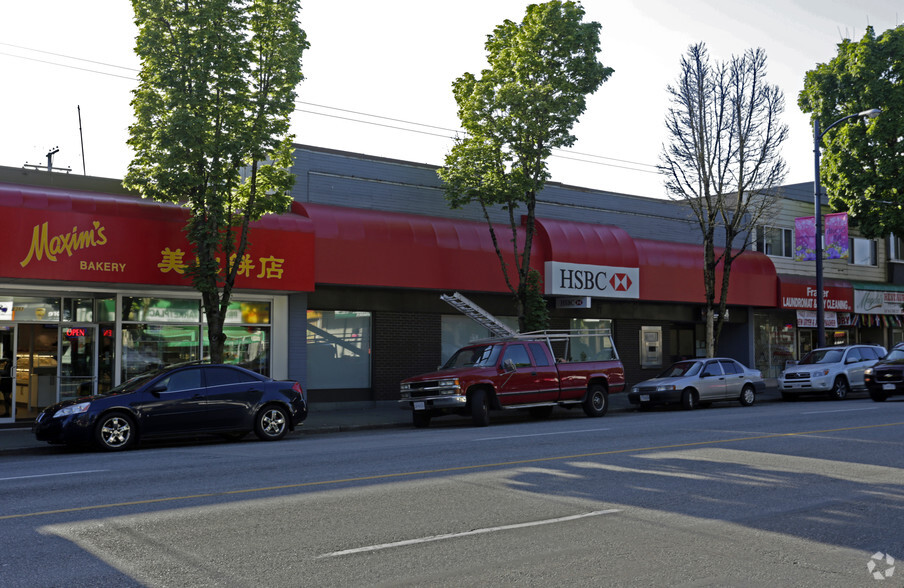 Primary Photo Of 6373 Fraser St, Vancouver Bank For Lease