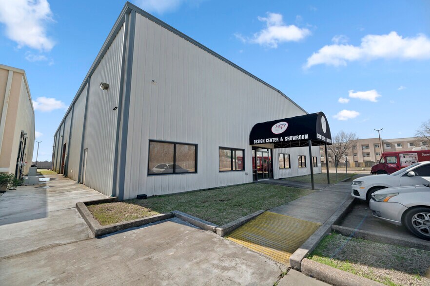 More Photos Of 6968 Howell Sugar Land Rd, Houston Lodge Meeting Hall For Sale