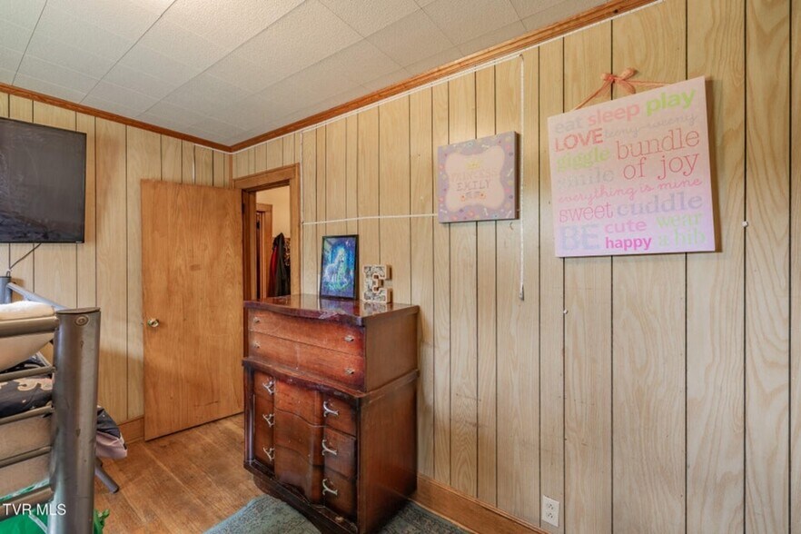 More Photos Of 100 Salvage Ln, Johnson City Apartments For Sale
