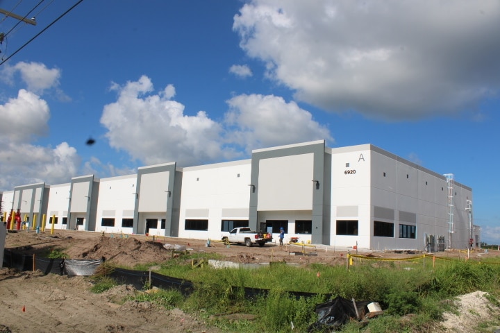 Primary Photo Of 6920 U.S. 41 hwy, Apollo Beach Warehouse For Lease
