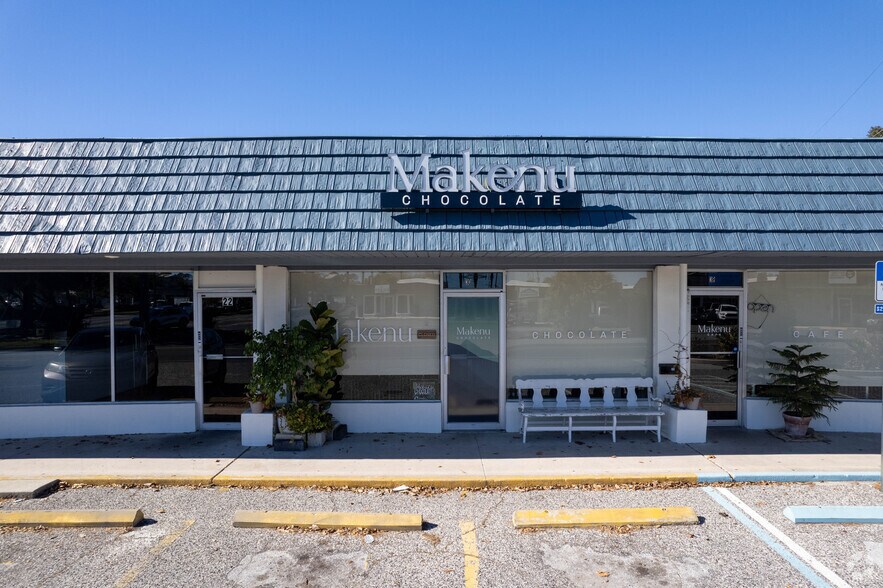 More Photos Of 703-705 Atlantic Blvd, Atlantic Beach Storefront For Lease