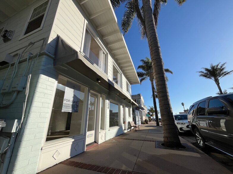More Photos Of 208 Monterey Ave, Capitola Storefront For Lease