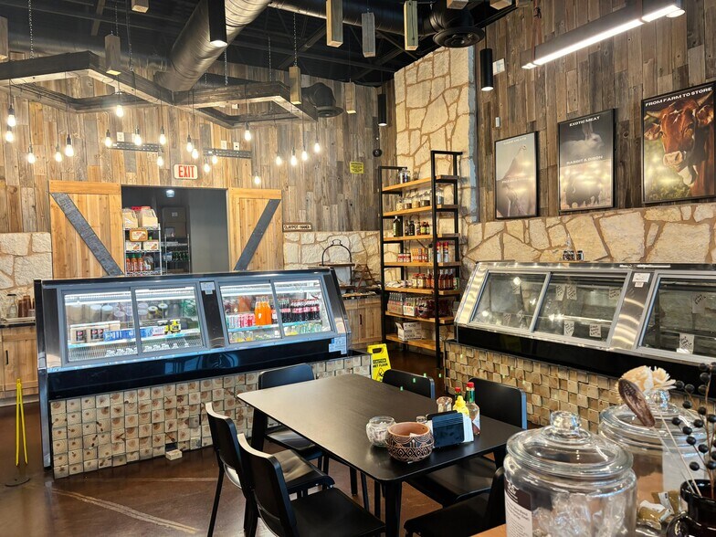 More Photos Of 13920 W Ronald Reagan Blvd, Leander Storefront For Lease