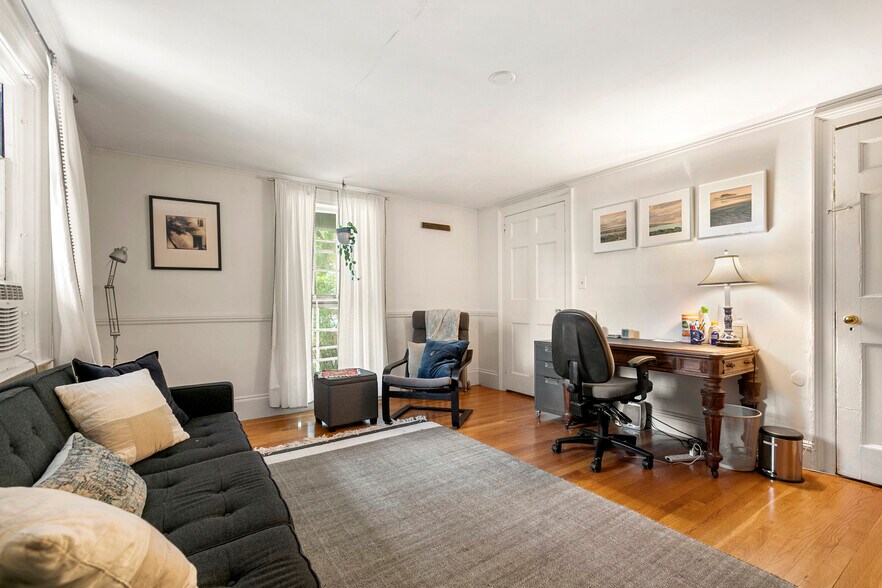 More Photos Of 393-395 Massachusetts Ave, Arlington Office For Sale