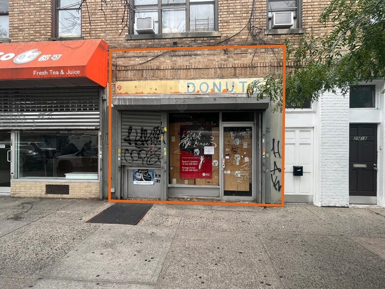 Primary Photo Of 2920 Ditmars Blvd, Astoria Healthcare For Lease