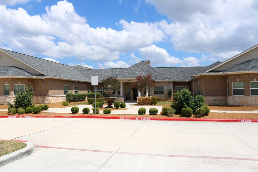 More Photos Of 20271 Stone Oak Pkwy, San Antonio Skilled Nursing Facility For Sale
