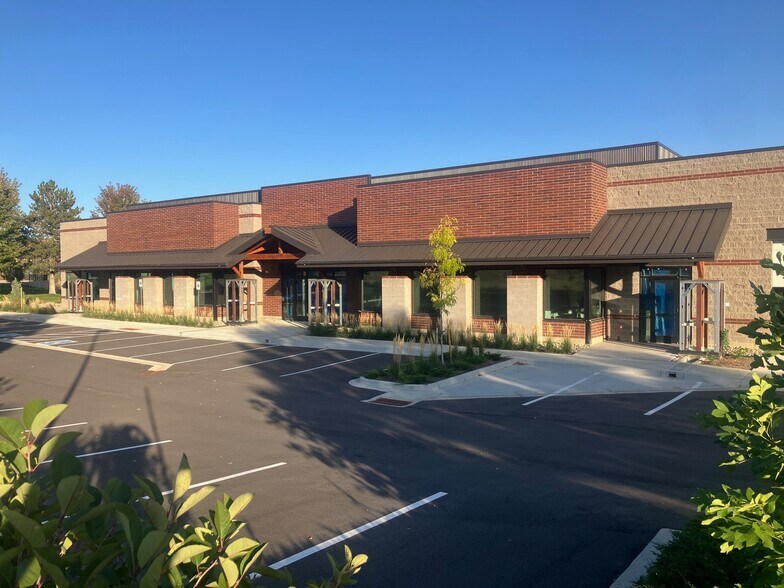 More Photos Of 7871 Shaffer Pky, Littleton Warehouse For Sale