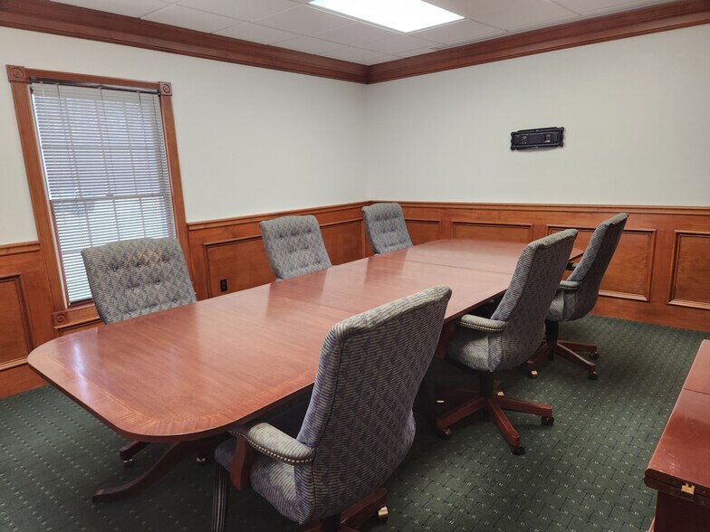 More Photos Of 1892 Georgetown Rd, Hudson Medical For Lease