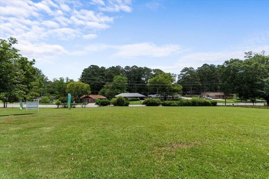 More Photos Of 2365 County Line Rd, Atlanta Daycare Center For Sale