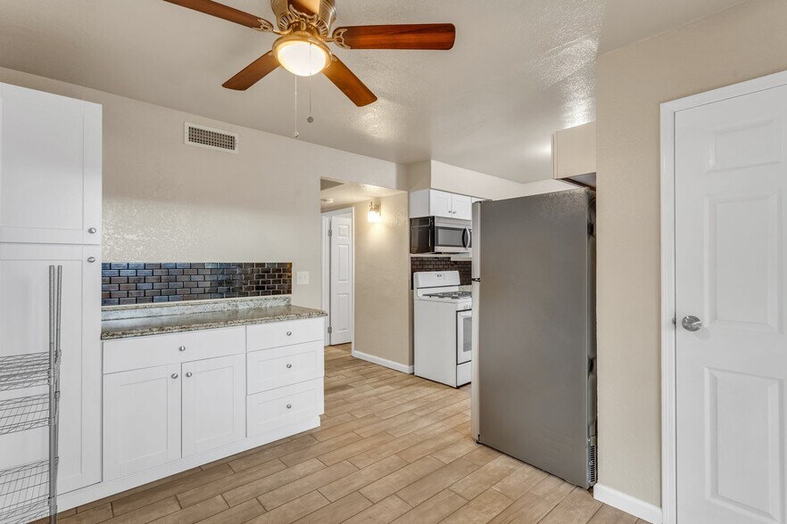 More Photos Of 10273 Mills Station Rd, Rancho Cordova Apartments For Sale