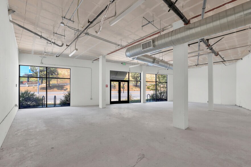 More Photos Of 4671-4681 Huntington Dr S, Los Angeles Storefront Retail Office For Lease