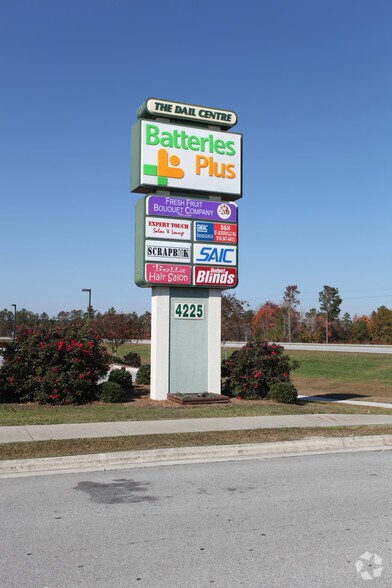 More Photos Of 4225 Western Blvd, Jacksonville Unknown For Lease