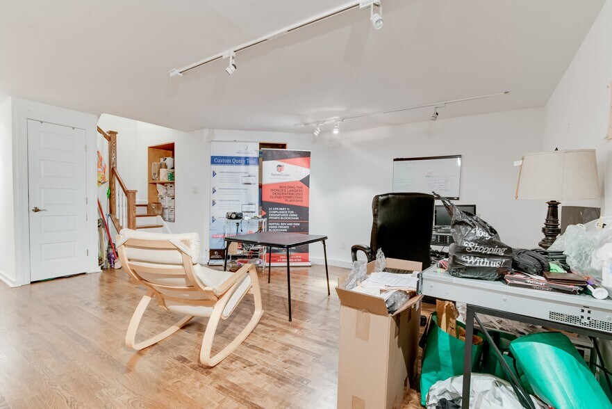 More Photos Of 164 W 83rd St, New York Apartments For Sale