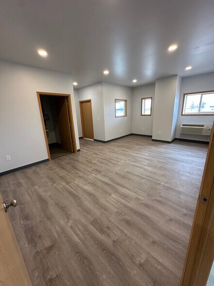More Photos Of 130 Hallberg St, Delavan Industrial For Lease