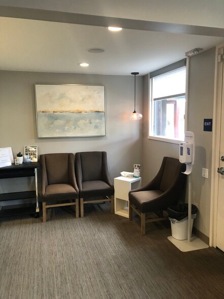 More Photos Of 378-386 Perkins St, Sonoma Medical For Sale