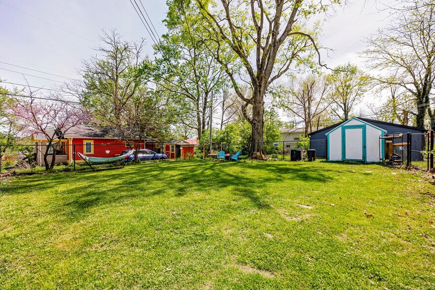 More Photos Of 1101 S Rogers St, Bloomington Multifamily For Sale