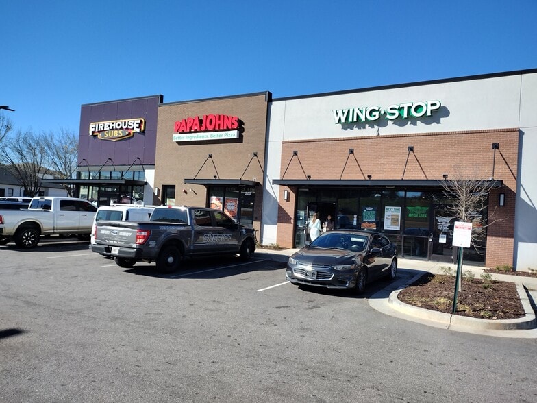 More Photos Of 665 Highway 29 N, Athens Restaurant For Sale