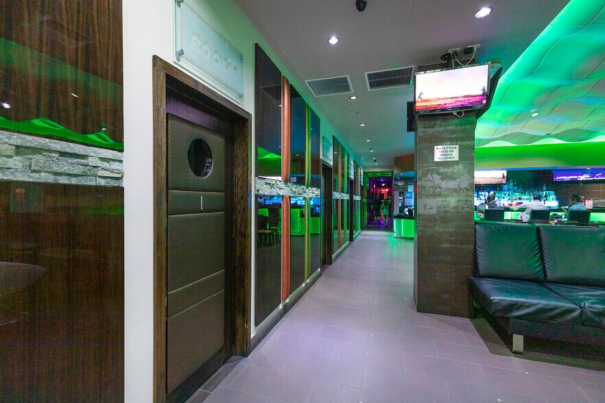 More Photos Of 1000 K St, Sacramento Restaurant For Lease