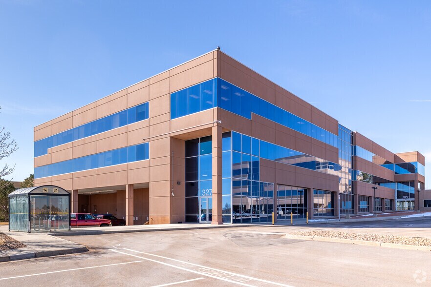More Photos Of 327 Inverness Dr S, Englewood Office Residential For Lease