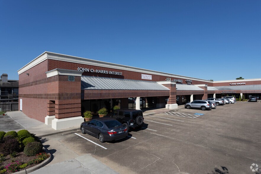 Primary Photo Of 4111 Fairmont Pky, Pasadena Unknown For Lease