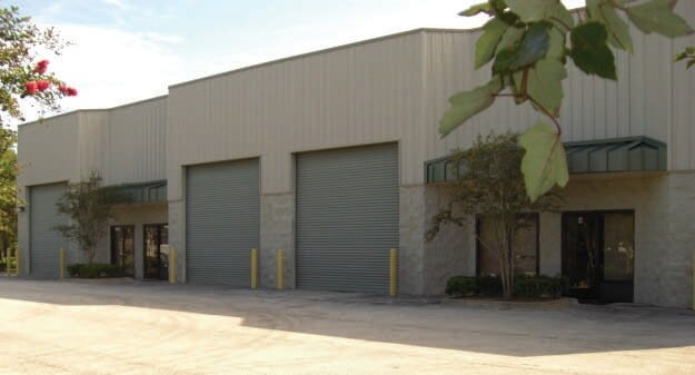 More Photos Of 11235 Distribution Ave, Jacksonville Warehouse For Lease