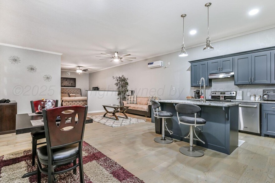 More Photos Of 915 W Wilks St, Pampa Office For Sale