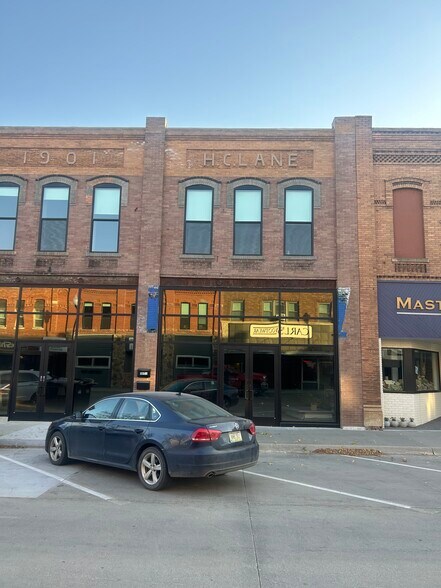 Primary Photo Of 320 9th St, Sheldon General Retail For Sale