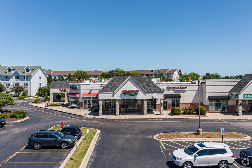More Photos Of 5320-5340 Grand Ave, Gurnee General Retail For Sale