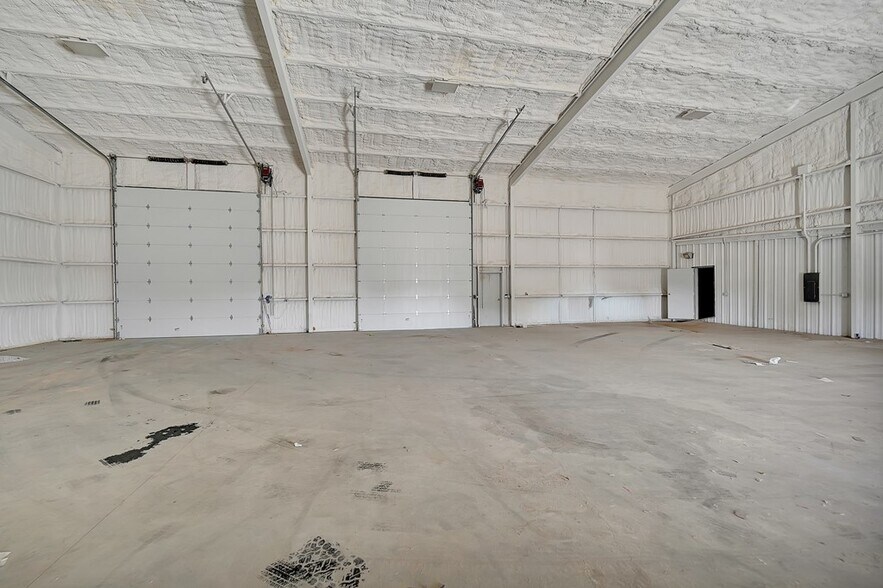 More Photos Of 2458 N FM 1936, Odessa Warehouse For Sale