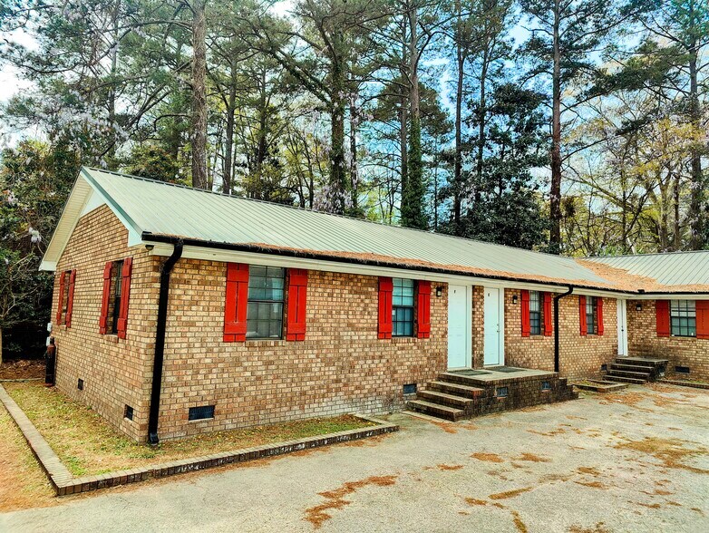 More Photos Of 600 S Vyne St, Rocky Mount Apartments For Sale