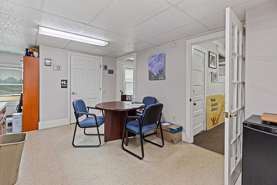 More Photos Of 323 State St, Augusta Office Residential For Sale