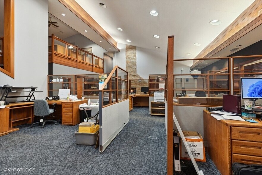 More Photos Of 454 County Rd V V, Somerset Manufacturing For Sale