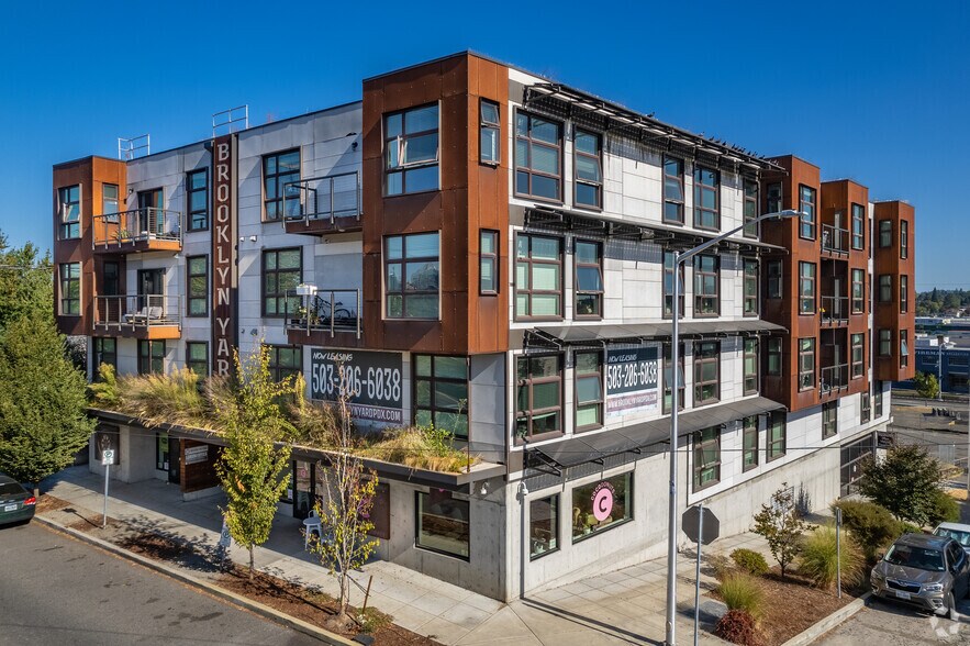 Primary Photo Of 4780 SE Milwaukie Ave, Portland Apartments For Lease