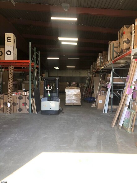 More Photos Of 6064 Reega Ave, Egg Harbor Township Service For Sale