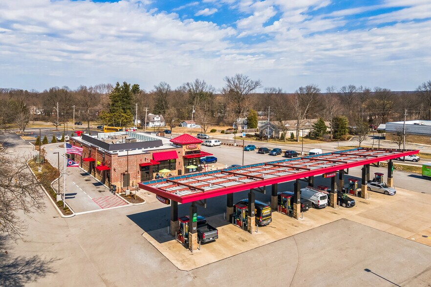 More Photos Of 4013 E Market St, Warren Freestanding For Sale