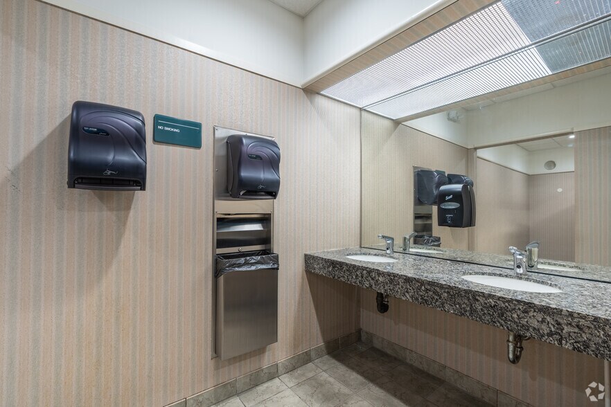 More Photos Of 7501 Boulder View Dr, North Chesterfield Unknown For Lease