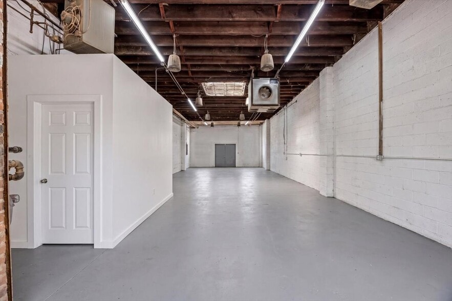 More Photos Of 51 Coffey St, Brooklyn Warehouse For Lease