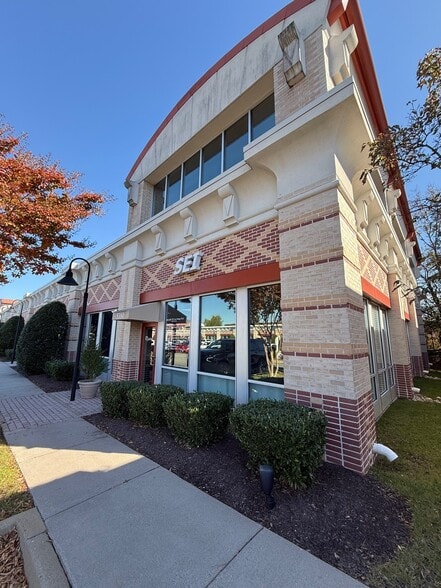 More Photos Of 5368-5380 Twin Hickory Rd, Glen Allen Flex For Sale