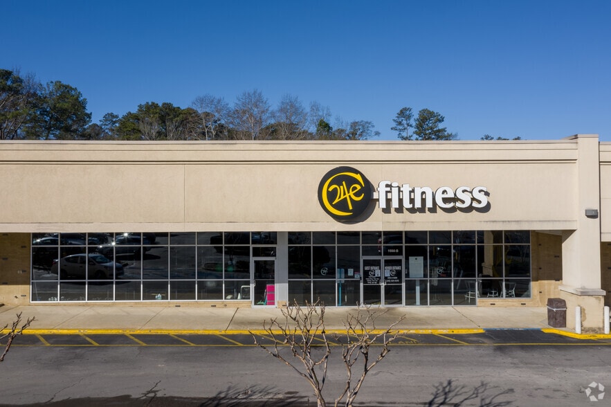 More Photos Of 1550 Montgomery Hwy, Birmingham Restaurant For Lease