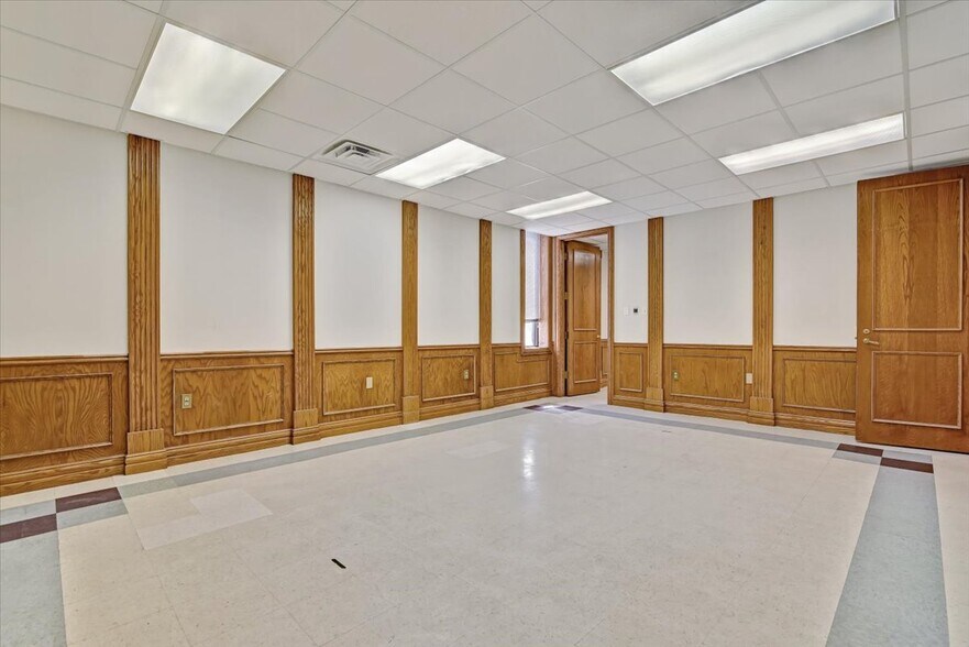 More Photos Of 1337 N Main Ave, Scranton Medical For Lease