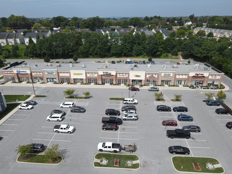 More Photos Of 255 Eastern Blvd N, Hagerstown General Retail For Lease