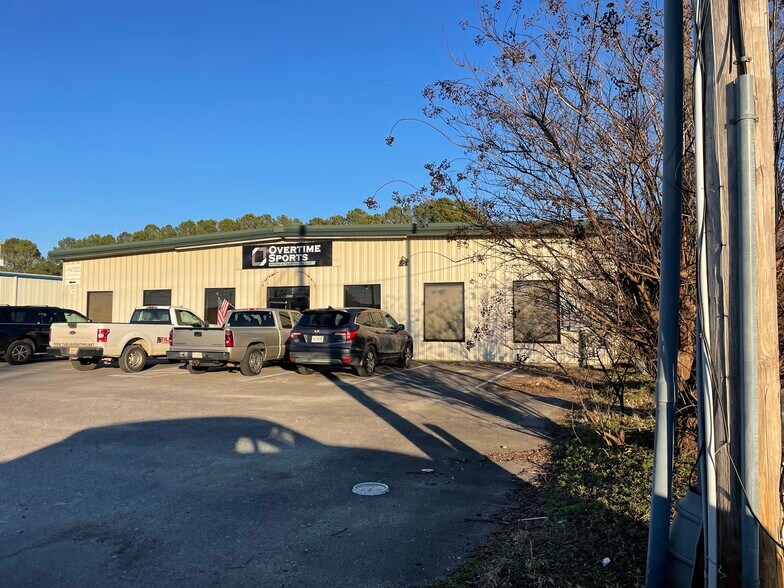 Primary Photo Of 8503 Whitesburg Dr SE, Huntsville Freestanding For Lease