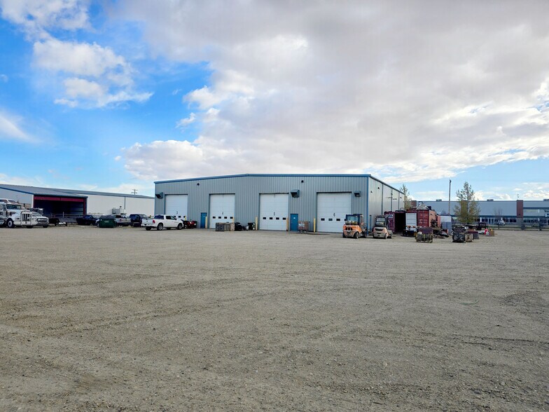 More Photos Of 3902 75th Ave, Leduc Manufacturing For Sale