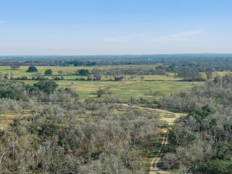 More Photos Of 1144 Treetop ln, Luling Land For Sale