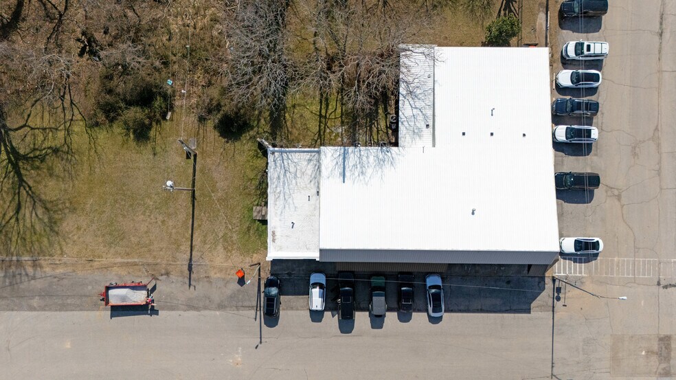 Primary Photo Of 460 Krause St, Jay Storefront For Sale