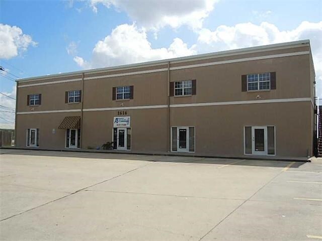 More Photos Of 1616 L And A Rd, Metairie Office For Lease