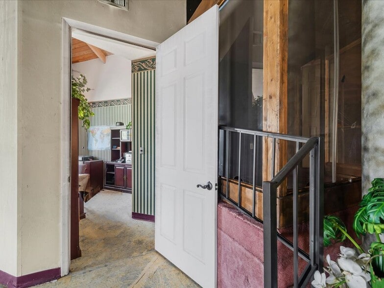 More Photos Of 4630 Palm Beach Blvd, Fort Myers Religious Facility For Sale